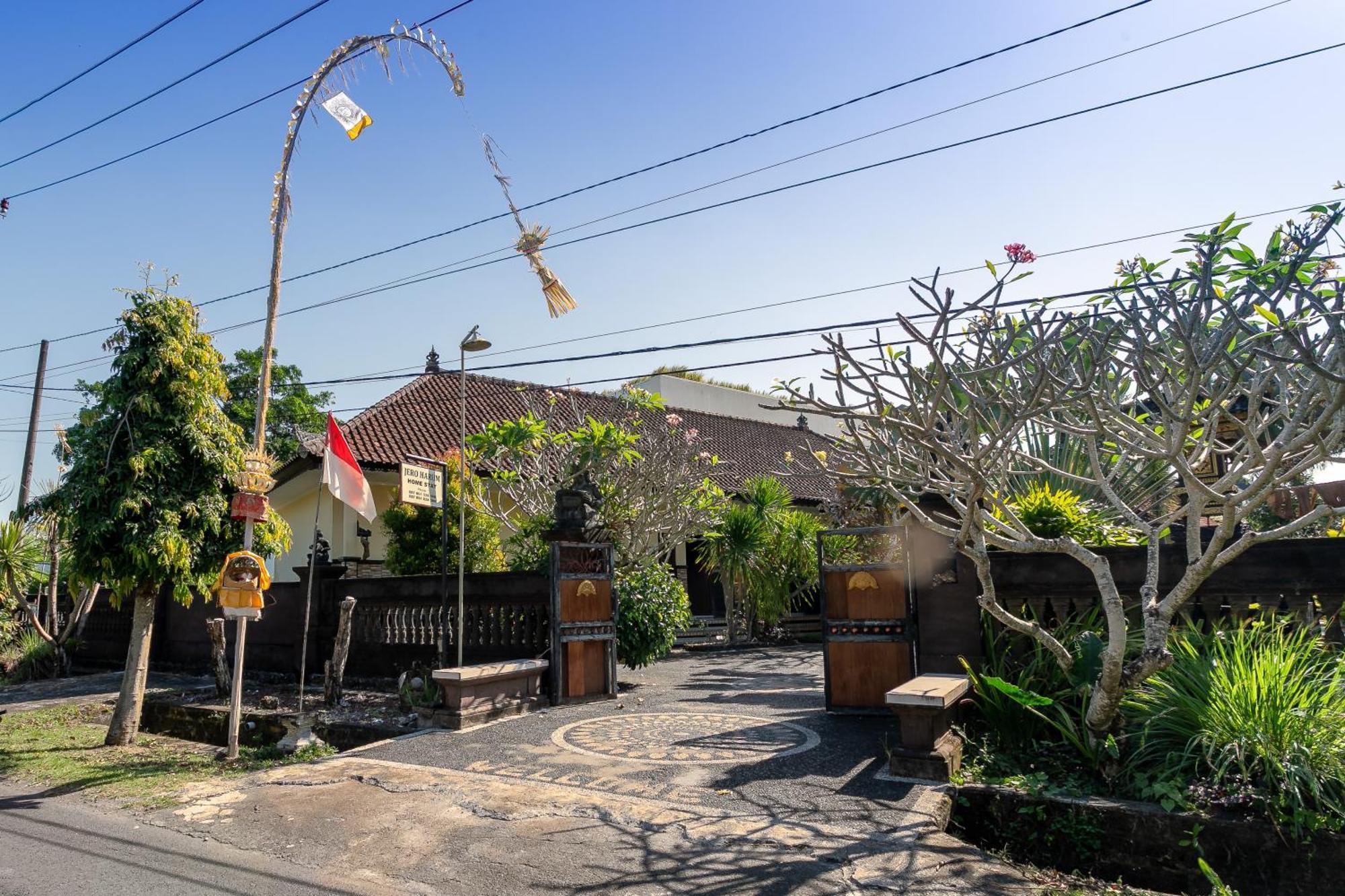 Jero Harum Homestay Krambitan ภายนอก รูปภาพ